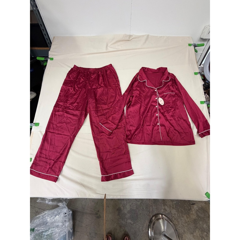 NWT Senert Burgundy Satin Pajama Set Button-Up Sleepwear XL Matching Two Piece